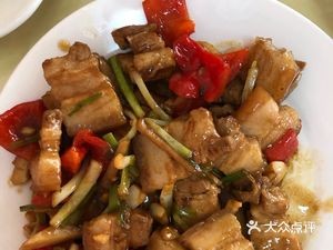 Uncle Huang's Old-School Lemon Duck Restaurant