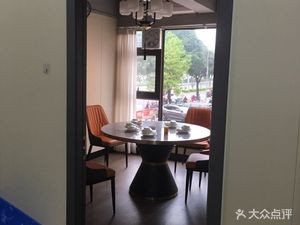 Sichuan-Hunan Home Cooking (Zhuangjin Avenue Branch)