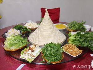 Yunnan Eco Stone Pot Fish