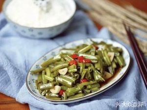 Global Health Congee, Small Fry, and Grilled Skewers