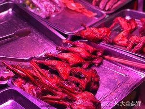 Lian Jie Yi Pin Xiang (Jing Zheng Nan Lu Xiao Chi Jie Dian)