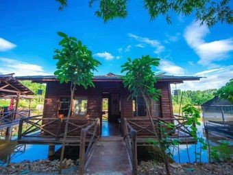 Linghu Mountain Villa BBQ Area