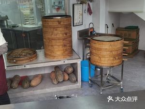 Tou Long Xiang (Longguang Jiuyuwan Store)