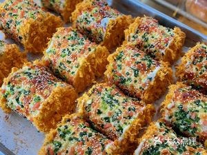 Wen Zhong Fresh-Pressed Rice Noodles Store