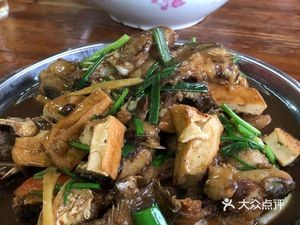 Lingma Catfish Restaurant (Xixiangtang Headquarters)