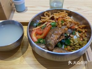 Xinan Huanjiang Fragrant Beef Rice (Anji · Wall Street Industrial Park Store)