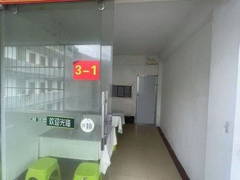 Lucashun · Longjiang Pig's Trotter Rice (Xixiangtang Store)