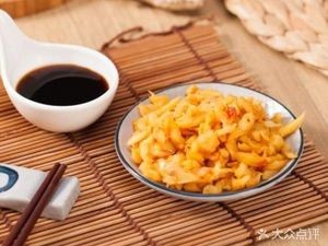 Huang Li Spring Rolls · Old Friend Noodles · Dry Mixed Noodles