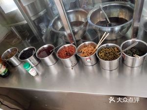 Huacui Freshly Squeezed Rice Noodle Shop (Daling Road Branch)