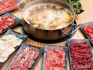 Qinji Chaoshan Fresh Beef Hot Pot · Authentic Clay Pot Rice (Zhao-Shang Rongyuan Store)