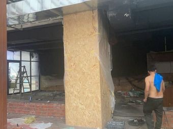 Ye Shifu Theme Fresh Lamb Restaurant