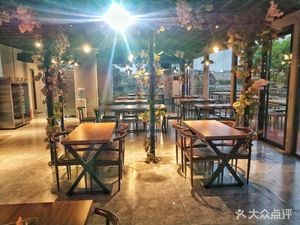 Qinhan Shiji Music BBQ