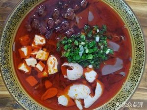 Bao Ji Old Guiyang Intestine and Blood Noodles