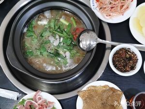 Wu Hu Earth Pot Bean Rice Hot Pot (Sanqiao Main Store)
