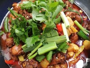 Qian Wei Gu Lu Chicken (Long Yuan Ju Le Hui Branch)