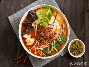 Liang's Sticky Rice & Old Vegetarian Noodles (Cao Zhaoyuan Street Branch)