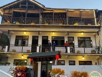 Shuixi Charcoal Chicken (Cuiyinwei)