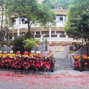 Guizhou Table · Ji Wei Xuan (Shili He Tan Branch)