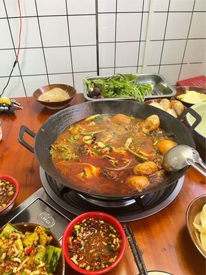 Qian Flavor Pavilion Street Hotpot