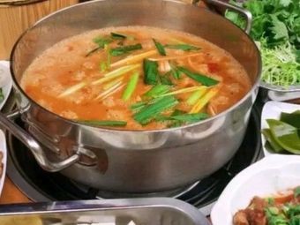 Guida Bi Doumi Douchi Sour and Spicy Hot Pot (Shipeng Road Branch)