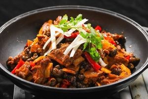 Lao Yang's One-Handed Grilled Fish (Baidu International Southwestern Urban Sky Garden Store)