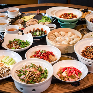 Qian Mushroom Four Seasons Restaurant (Guanshan Lake Branch)