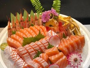 Yu Yu Fresh Salmon (Nanming Branch)