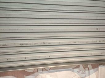 Xiaopu Family Sour Soup Beef Hot Pot (Qingyun Market Store)