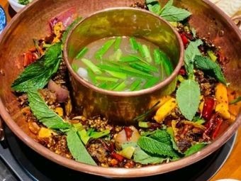 Pan Zhou Beef Hot Pot (Dashi Lu Branch)