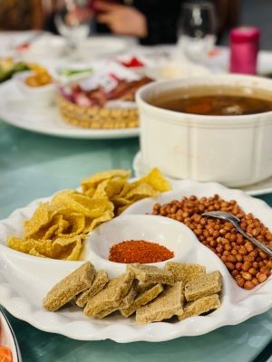 Jinzuan Haoting (Hebin Park Store)