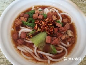 Lao Ba Qianxi Huifun Restaurant (Guiyang Nanban Hall Dormitory Branch)