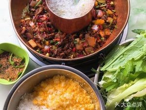 Xingyi Zhang's Halal Beef Kingdom Hot Pot