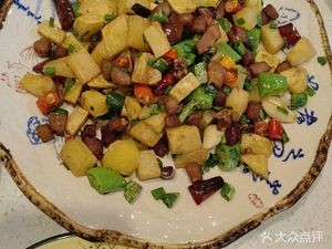 Yu Xiang Yuan Qiao Ba Xiao Chu (Shi Biao Road Store)