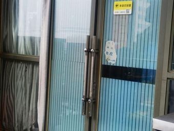 Flame Mountain Roasted Spare Ribs · Earth Pot Chicken