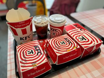 KFC (Shanghai World Expo Green Valley Restaurant)