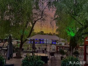 fafa&nini (Tianshan Road BinGu Plaza Branch)