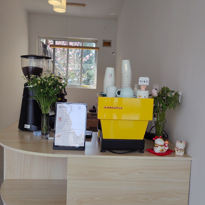 Dongquan Coffee (Xuhui Dongquan Road Store)