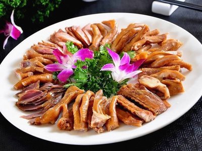 Heji Hand-Torn Roast Duck (Liuzhou Road Store)