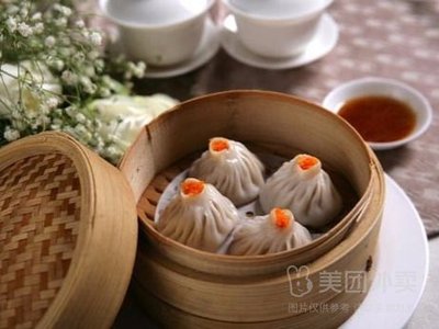Old Shanghai Delicacies