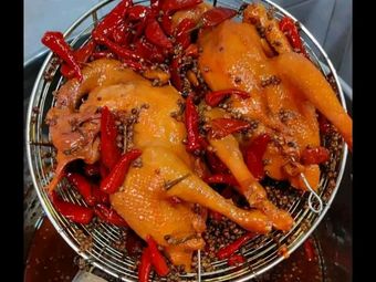 Chuan-Yu Hand-Torn Chicken · Dry-Scraped Pig Feet