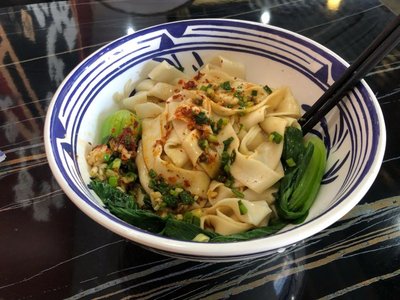 Qin Tang Da Wan - Liangpi and Rou Jia Mo (Xu Jing Store)