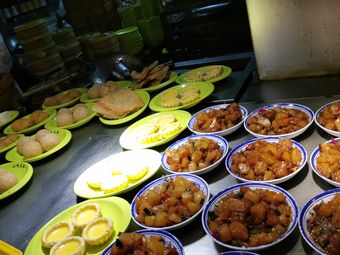 Chenghuang Temple Food Hall
