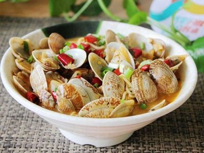 Chongqing Chicken Stew + Seafood Barbecue + Spicy Hot Pot (Gongnong Road Branch)