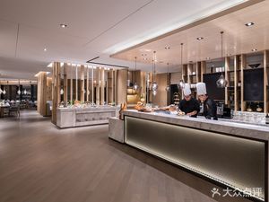 Shanghai Lingang Marriott Hotel · Lianlan Western Restaurant