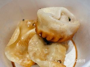 Hu Ji Steamed Dumplings and Pan-Fried Dumplings (Zhongshan West Road Branch)