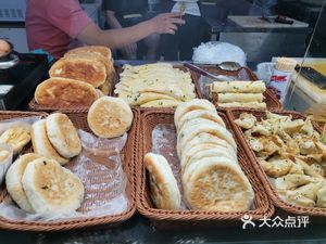 Wangji Big Pancake and Fried Dough Sticks (Jiading Store)