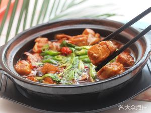 Yellow Braised Chicken Rice (Baoshan Wanda Store)