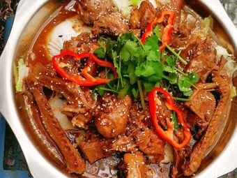 Northeast Iron Pot Goose Stew with Pork Ribs