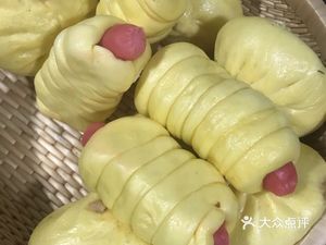 Coarse Grain Steamed Buns (Zhou Dong Branch)