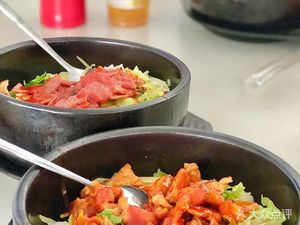 Shanghai Health Medical College North Campus Canteen